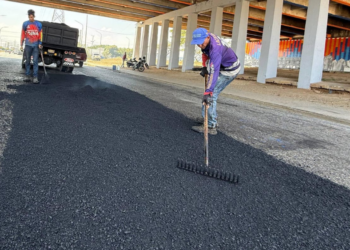 Rehabilitan 200 metros viales en Distribuidor Firestone