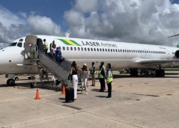 Reanudan vuelos entre República Dominicana y Venezuela