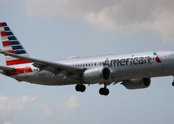 American Airlines programa vuelo diario entre Miami y Caracas