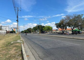 En Los Bucares piden reductores de velocidad y semáforos