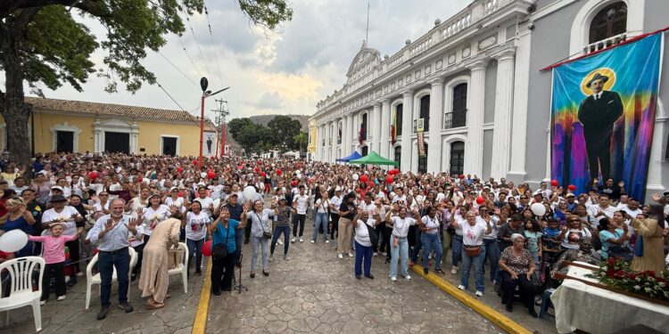 Valencia se desbordó en fe durante el Domingo de la Misericordia