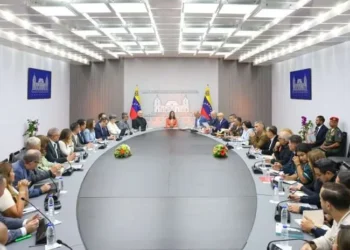 Delcy Rodríguez anuncia reestructuración del gabinete