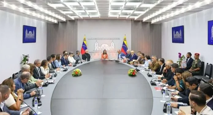 Delcy Rodríguez anuncia reestructuración del gabinete