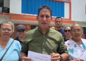 Enfermeros de Carabobo exigen diálogo para atender crisis