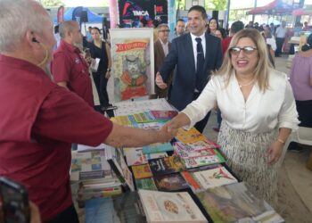 7mo. Encuentro para leer-nos abrió sus puertas para recibir a los amantes del libro y la lectura