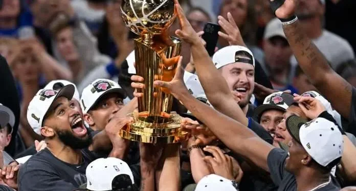 Knicks logran hazaña histórica al quedar campeones de la NBA después de 53 años