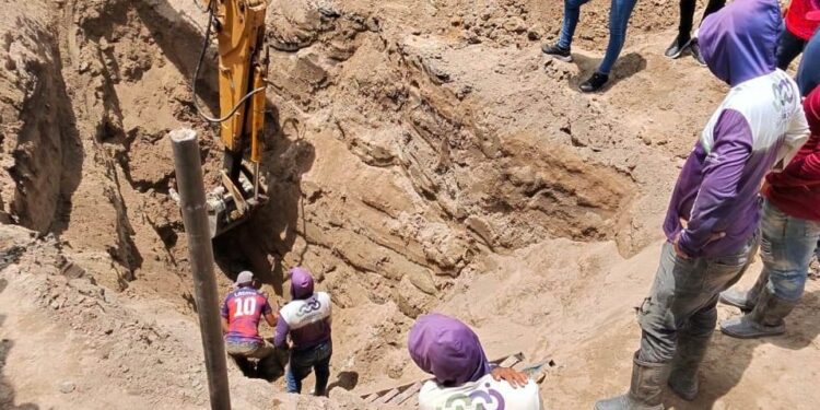 Solventan desbordamiento de aguas servidas en San Joaquín