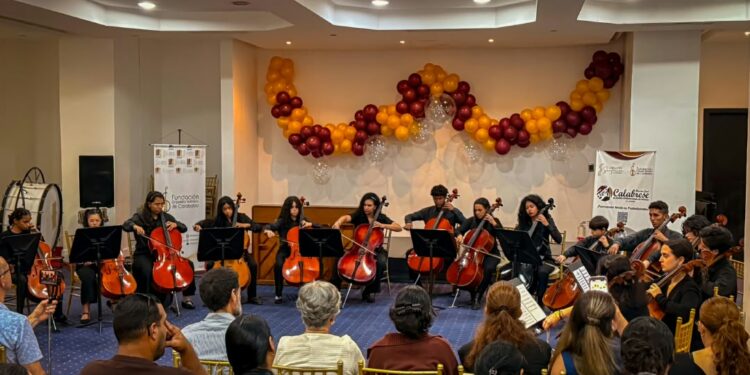Alumnos de la Academia José Calabrese exhibieron excelencia y pasión musical en magistrales recitales y un concierto