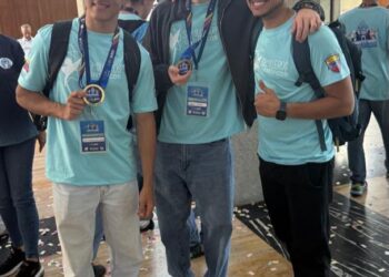 Carabobeños destacaron en competencia nacional de Robótica