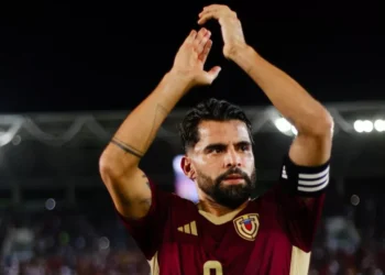 Tomás Rincón anunció su retiro del fútbol profesional