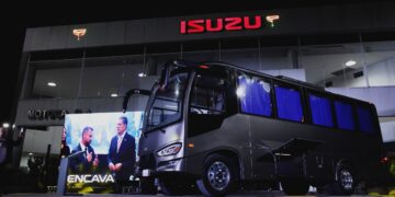Encava celebró 64 años en el mercado con el lanzamiento del Mini Pullman ENT-620