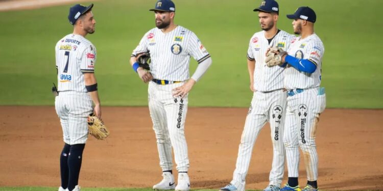 Tiburones venció diez por dos a Magallanes en Valencia