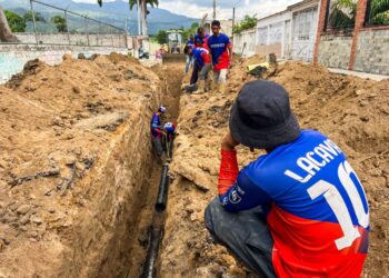 Benefician a familias de la comunidad Santa Eduvigis en Naguanagua