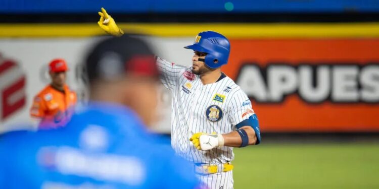 Magallanes venció a Caribes y consiguió su primer triunfo en casa